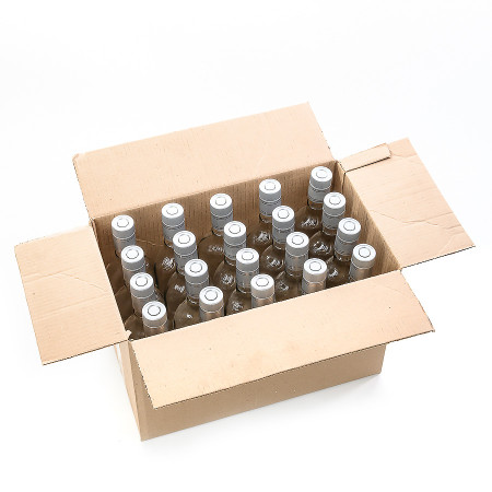 20 бутылок "Фляжка" 0,5 л с пробками гуала в коробке в Кемерово